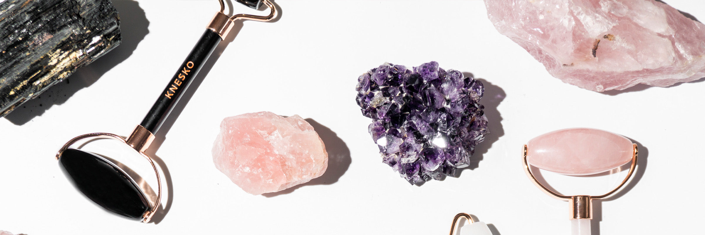 Spa & Beauty: The Best Gift Sets and Spa Gift Cards for Mother's Day 2023.