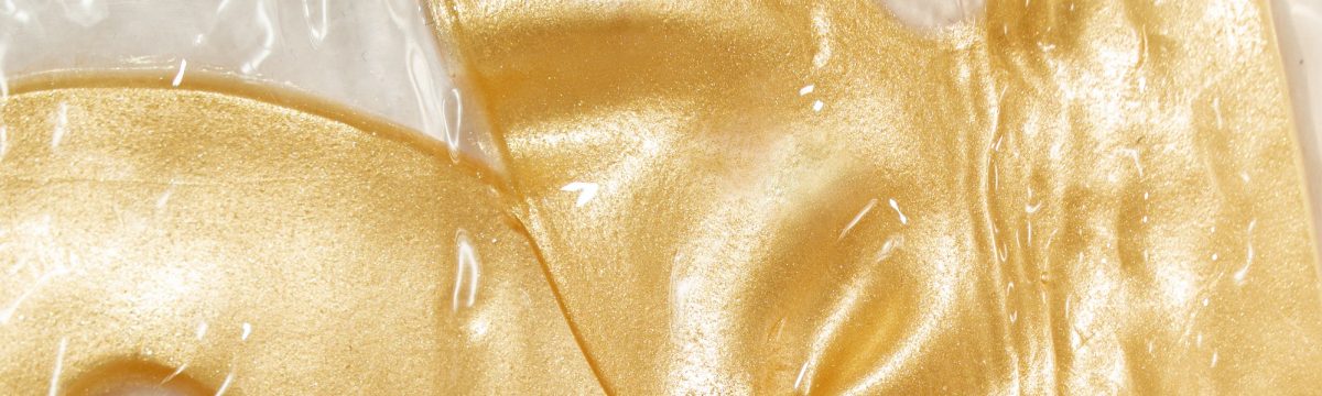 Destination Deluxe: Anti-Aging Skincare Brand of the Year.