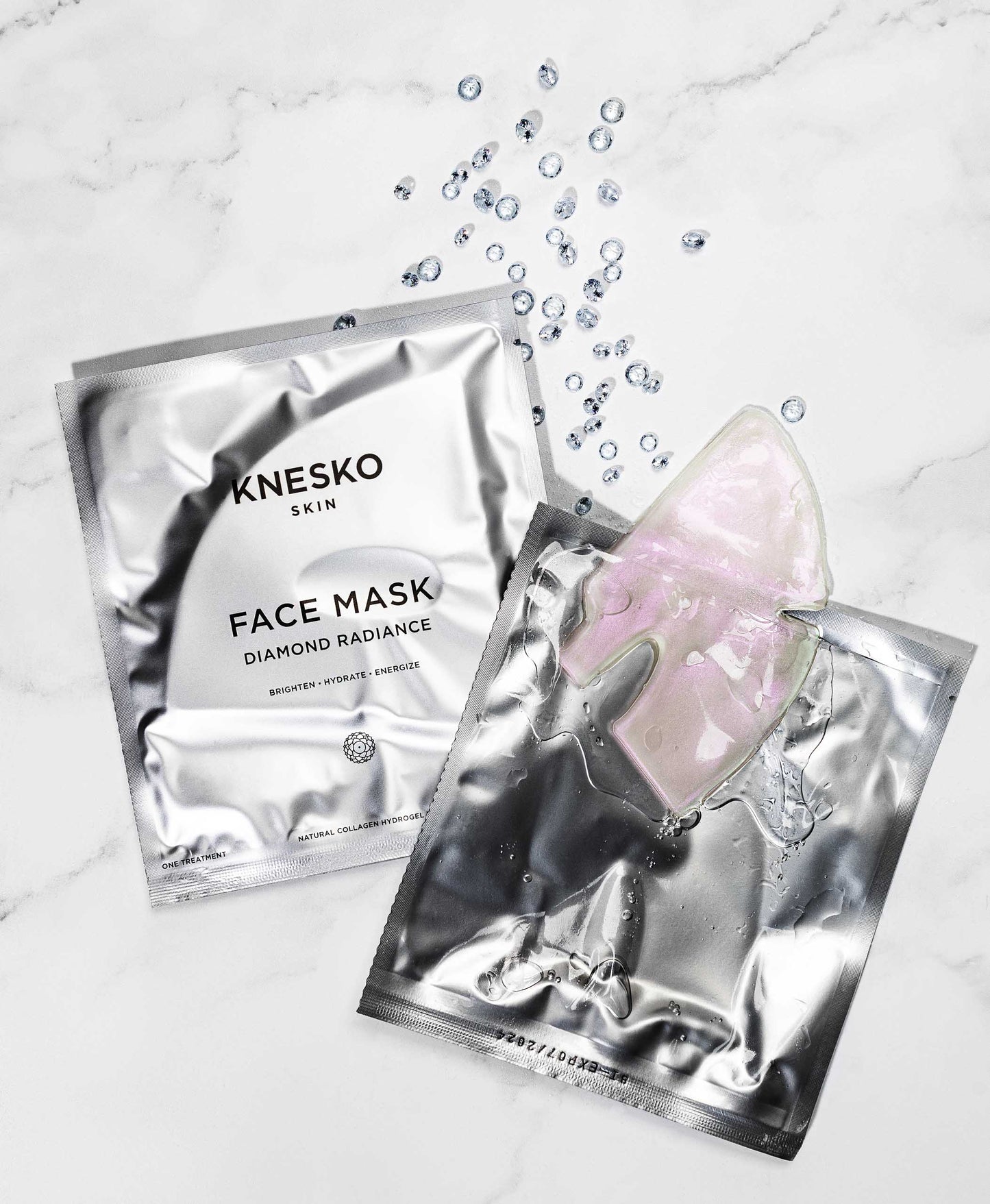 Diamond Radiance Collagen Face Mask.